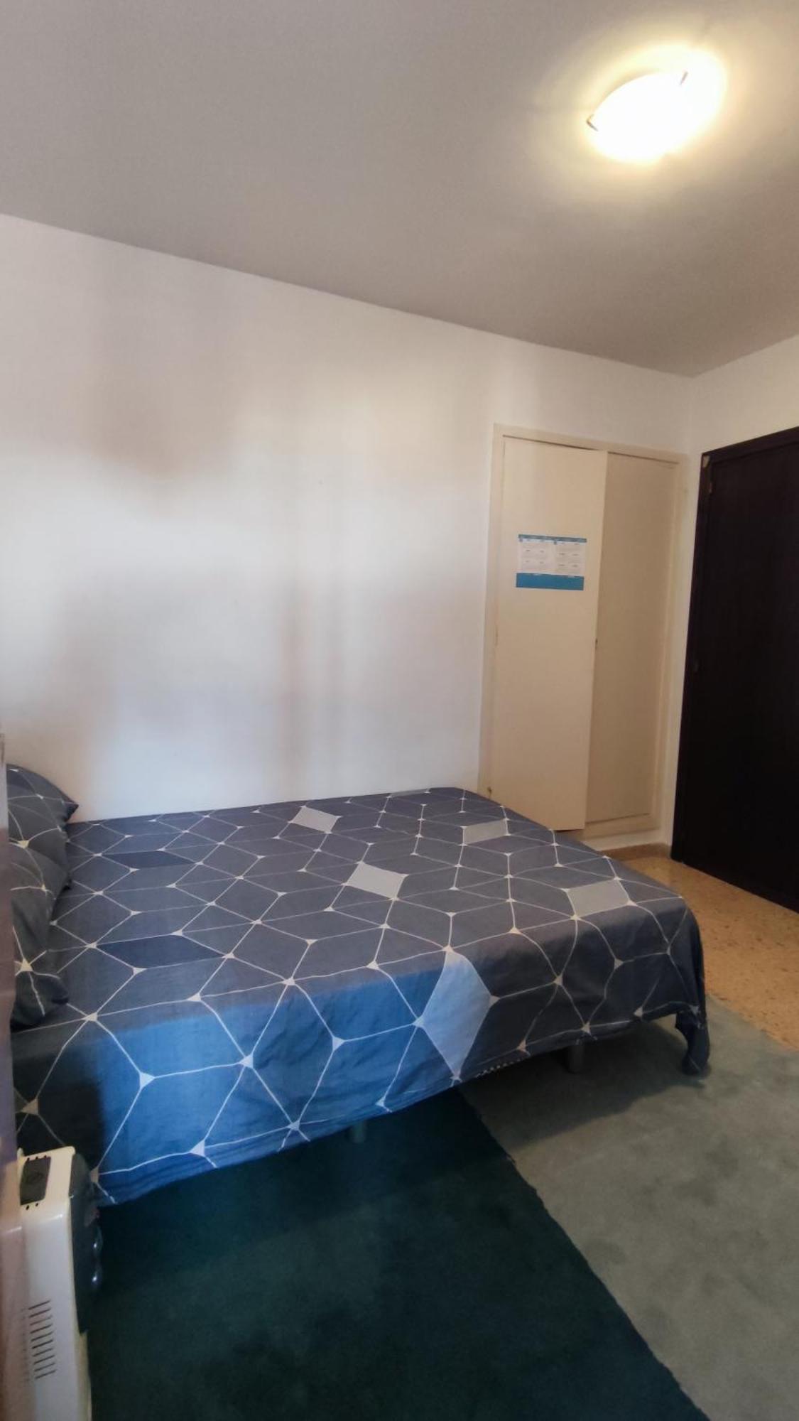 Habitaciones En Alquiler En Piso Compartido バレンシア 部屋 写真